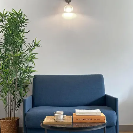 Unique Panoramic Flat Champs-elysees Paris