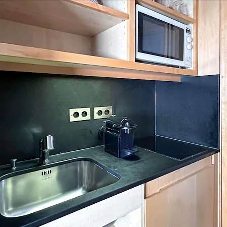 Unique Panoramic Flat Champs-elysees *